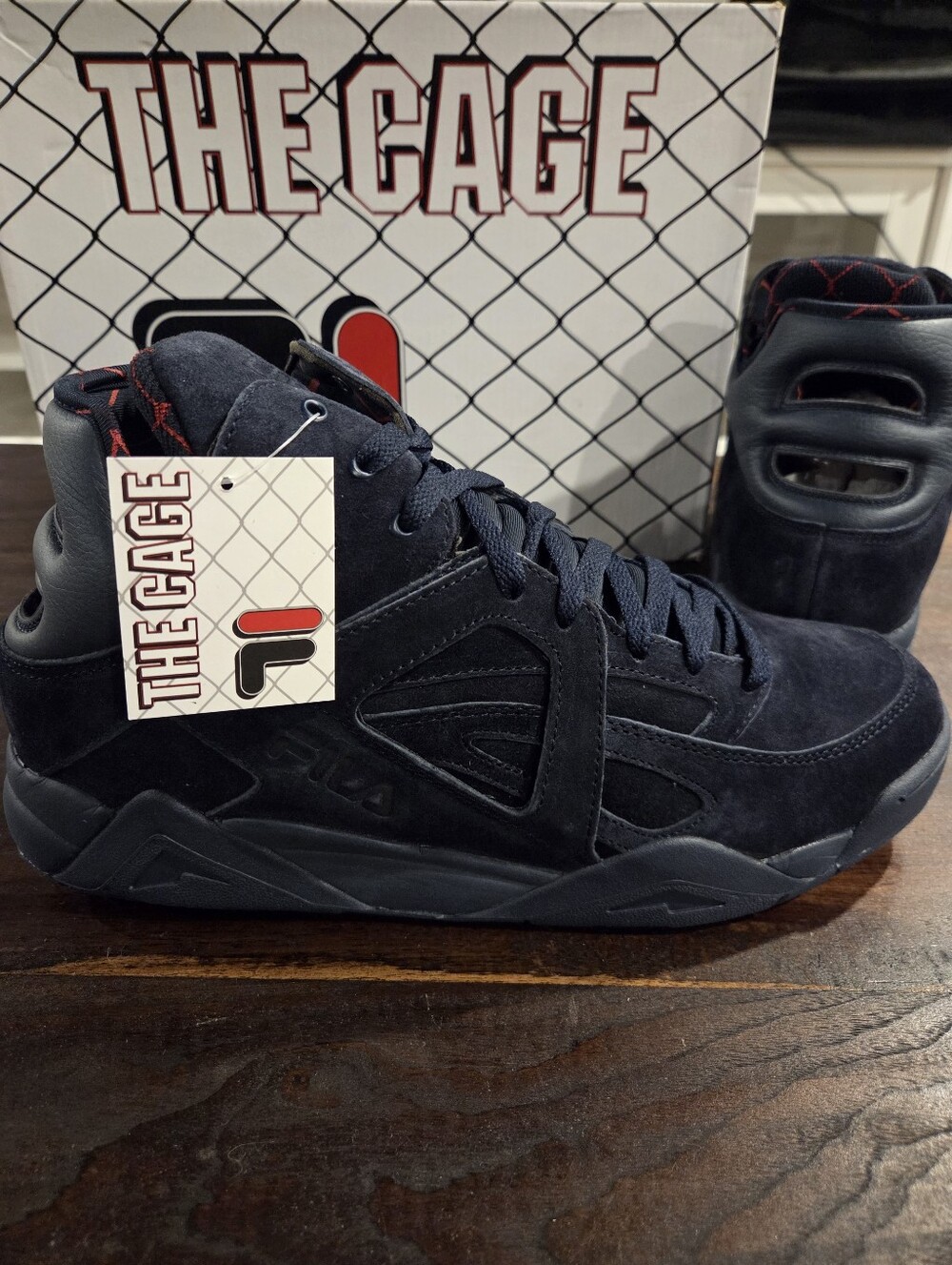 Fila The Cage High Top Navy Red Sneaker 1vb90129-431 RARE NEW !!